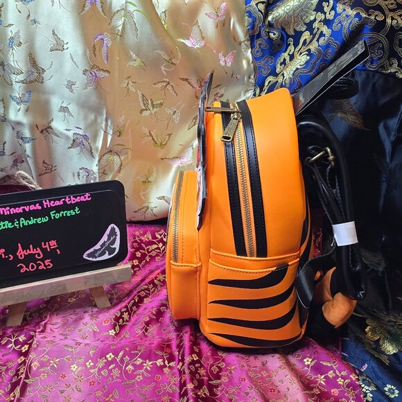 Loungefly x Disney Aladdin Rajah Cosplay Mini Backpack - Picture 3 of 6